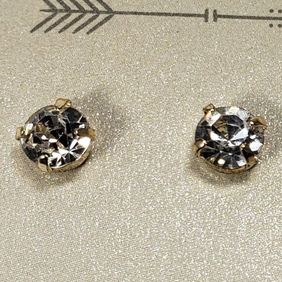 Set of 3 Gold-tone Crystal, Butterfly Studs Earrings & Purple Teardrop Earrings - Picture 4 of 7